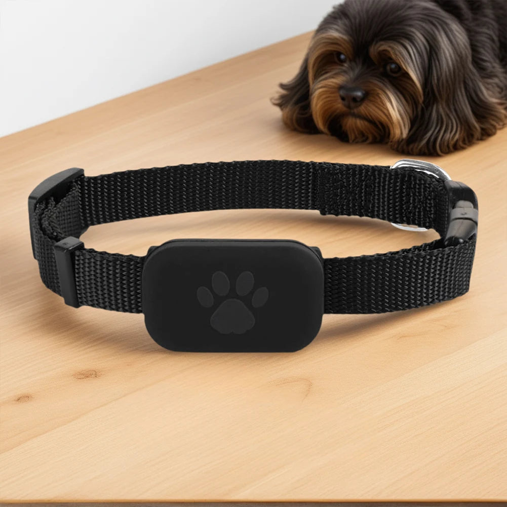 Smart Pet GPS Tracker with Adjustable Collar – Real-Time Locator for Dogs & Cats
