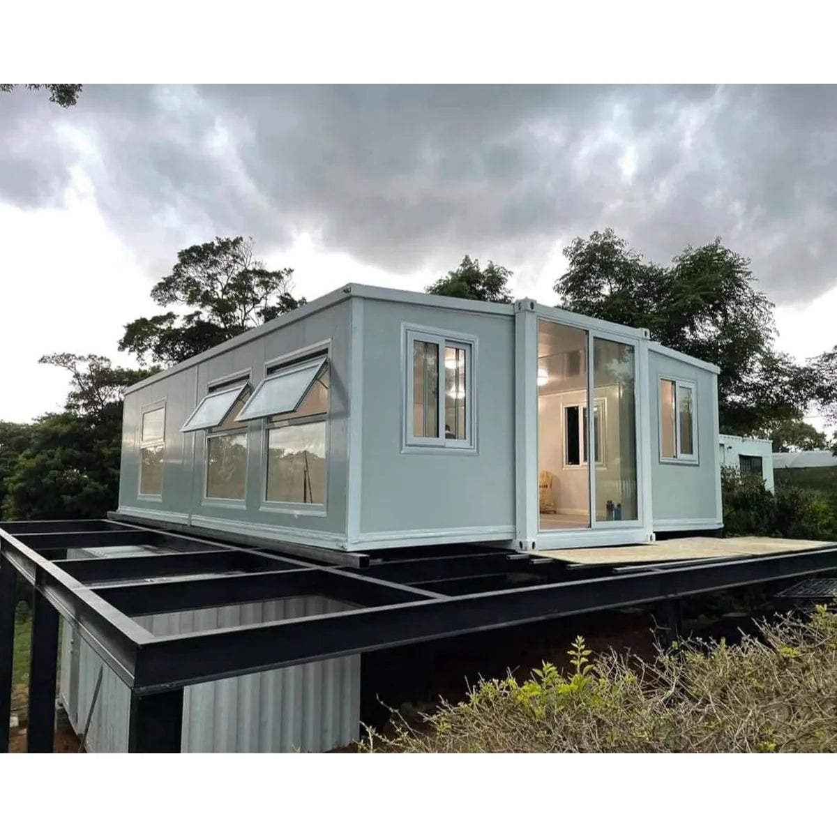 Expandable Prefab House – 3-Bedroom Mobile Tiny Home with Full Kitchen & Bathroom, Modern Modular Living Solution